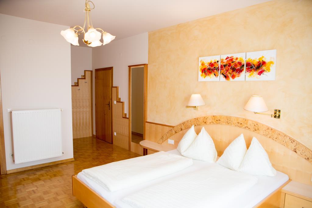 Hotel Restaurant Thadeushof Techelsberg Luaran gambar